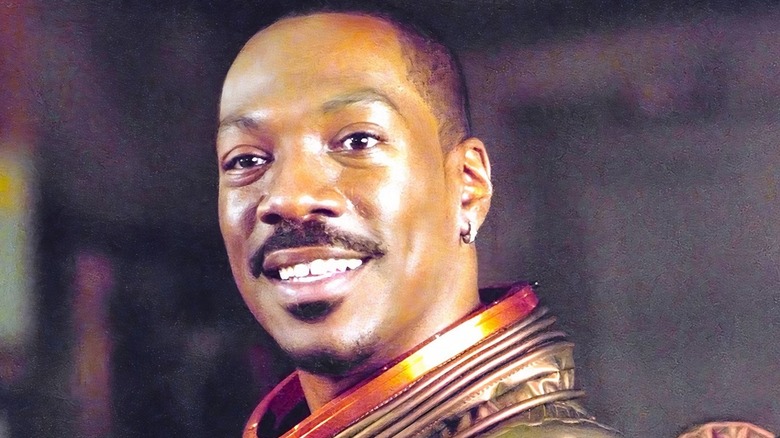 Pluto Nash smiling in "The Adventures of Pluto Nash."