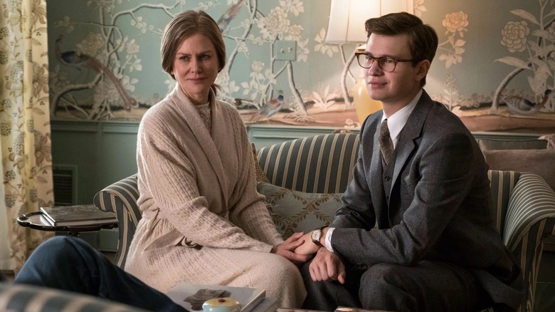 Mrs. Barbour and Theo Decker sharing a tender moment in The Goldfinch (2019)