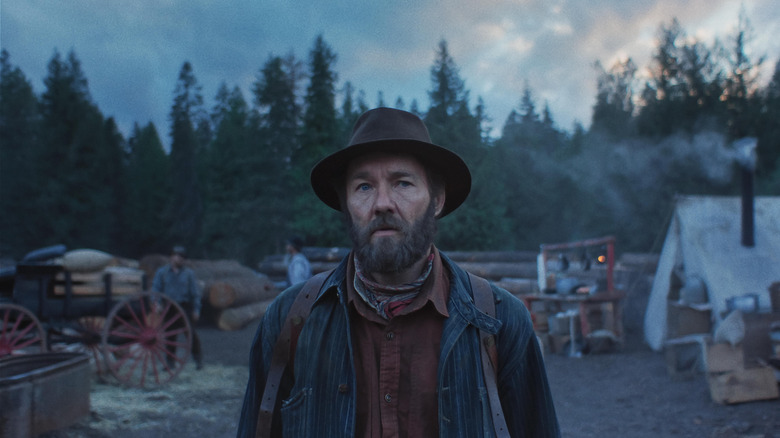 Robert Grainier looking a bit confused in Train Dreams (2025)