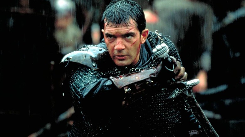 Ahmed ibn Fahdlan in the midst of battle in "The 13th Warrior"