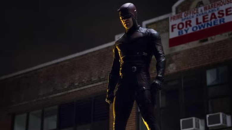 Daredevil showing off his new garbs in Daredevil (2015)