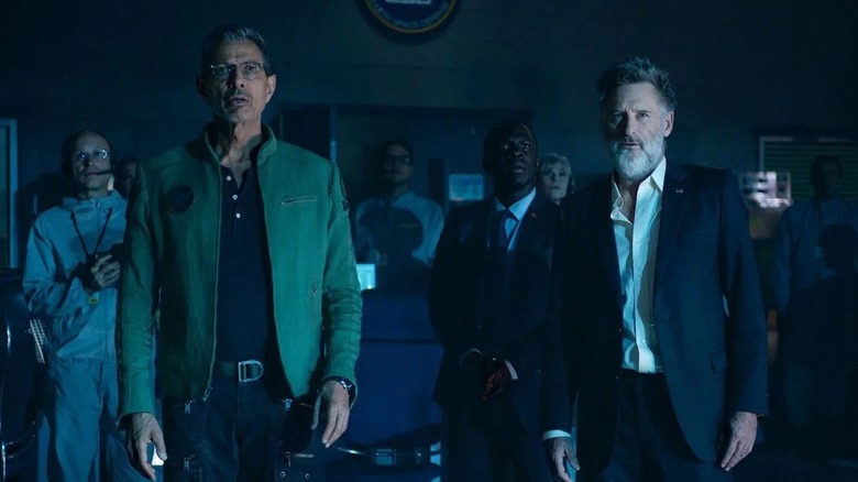 David Levinson and Thomas J. Whitmore beholding the aliens in Independence Day: Resurgence