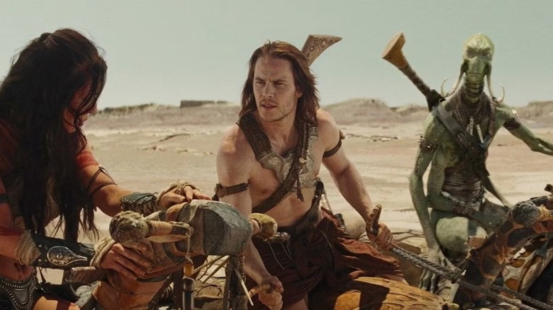 John Carter communicating with his Barsoom allies in John Carter (2012)
