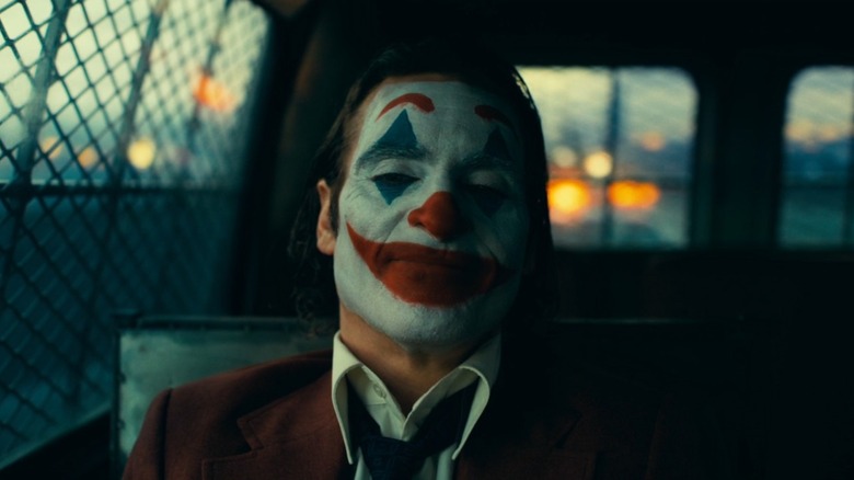 Arthur on his way to court in Joker: Folie à Deux (2024)