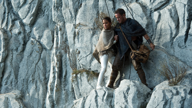 Meronym and Zachary Bailey navigating a mountainside in Cloud Atlas (2012)