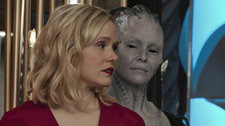 The Borg Queen looking at Agnes Jurati on 