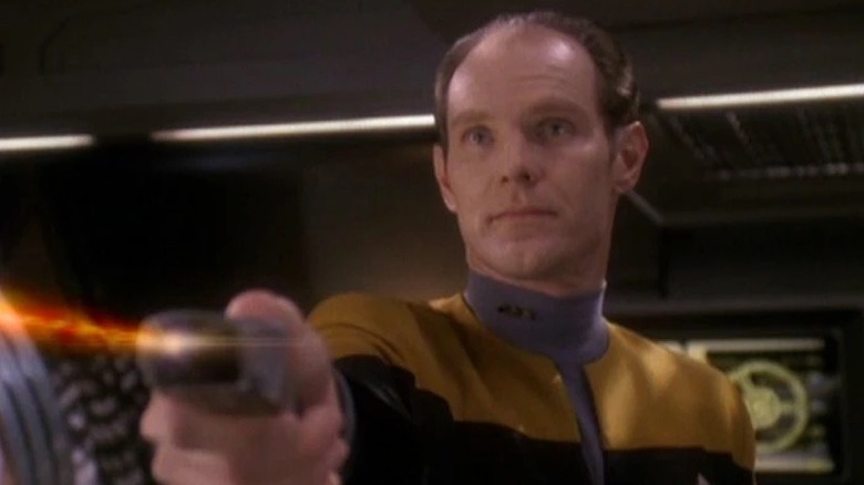 Eddington fires a phaser in "Star Trek: Deep Space Nine" (1991-1998)