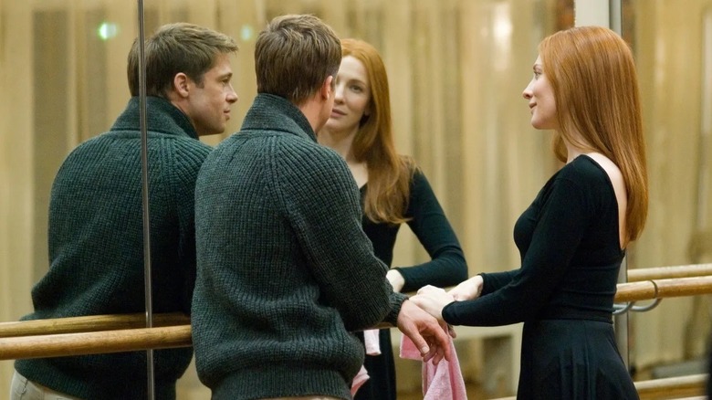 Benjamin Button in a ballet class in The Curious Case of Benjamin Button (2008)