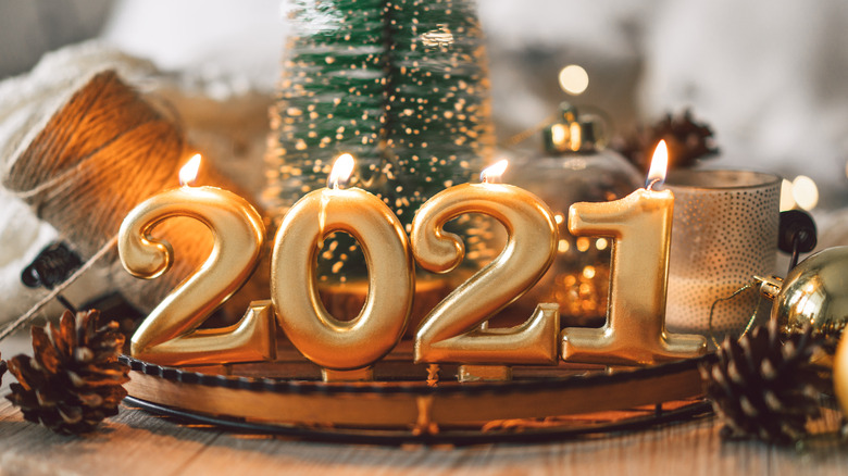 2021 Christmas candles