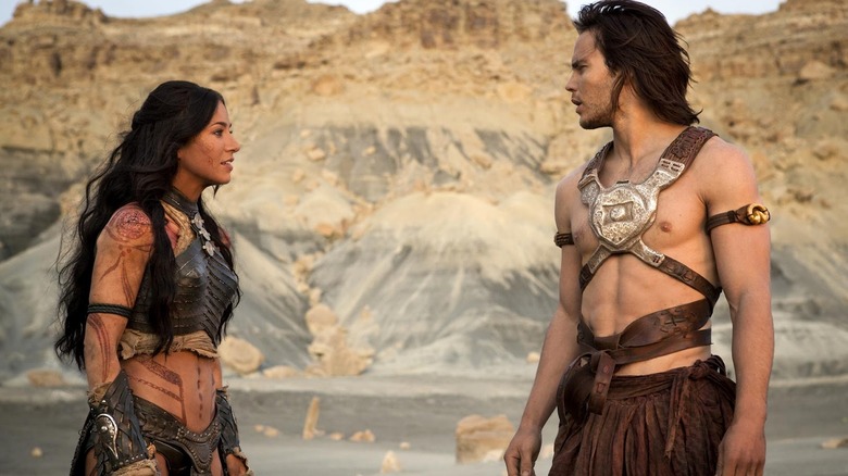 Dejah Thoris and John Carter converse in John Carter (2012)