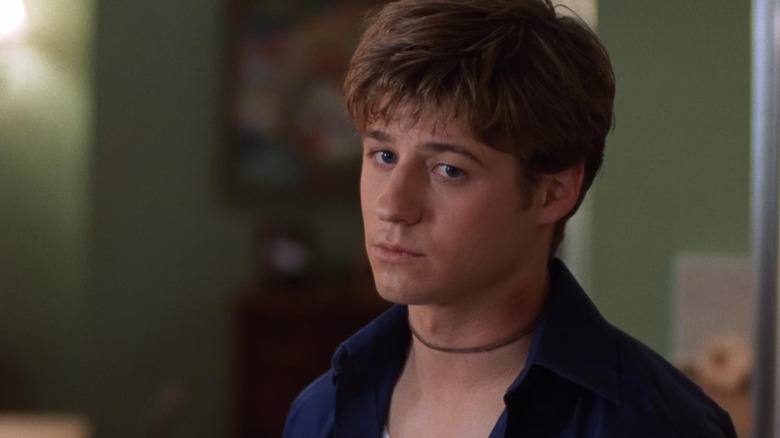 Ben McKenzie as Ryan Atwood looks upset in The O.C.