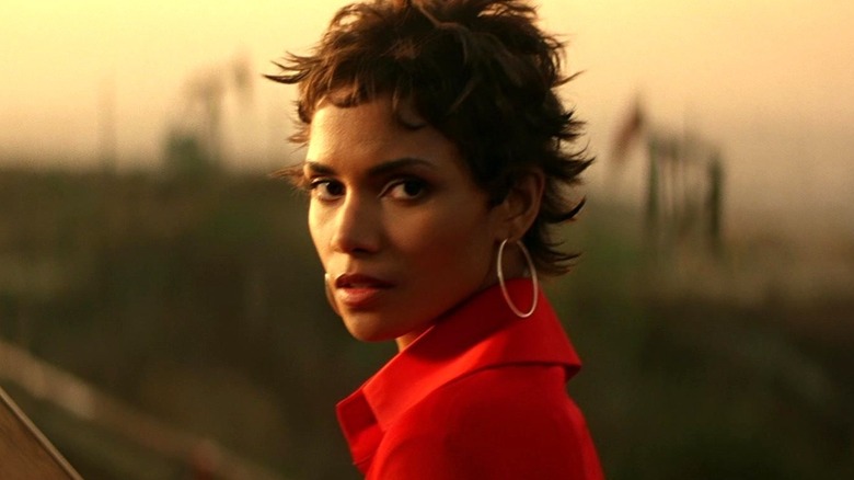 Ginger Knowles looking over her shoulder in Swordfish