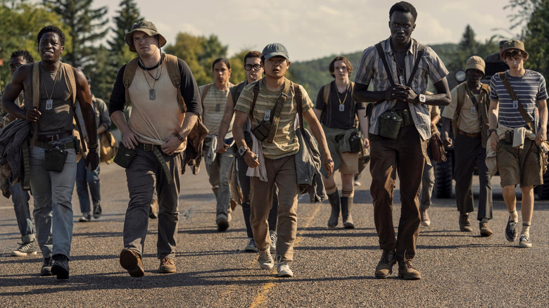 Main characters in "The Long Walk" marching outside (2025)