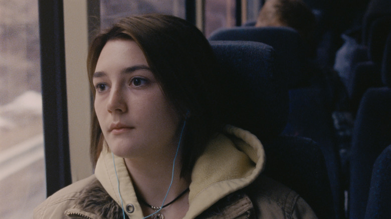 Autumn staring outward on the bus in "Never Rarely Sometimes Always" (2020)