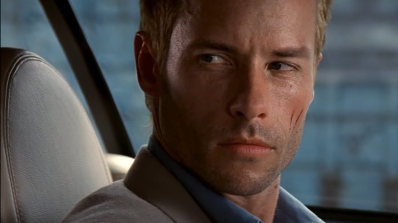 Guy Pearce staring in Memento