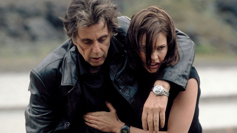 Burr helps Dormer walk in "Insomnia" (2002)