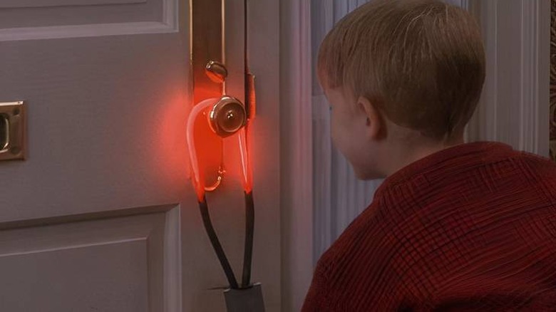 Kevin McCallister heats up doorknob