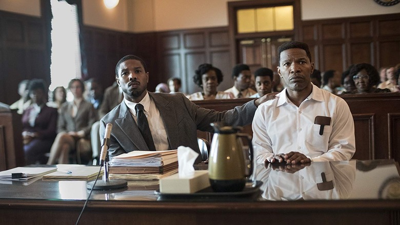 Bryan Stevenson and Walter McMillan in court in "Just Mercy" (2019)