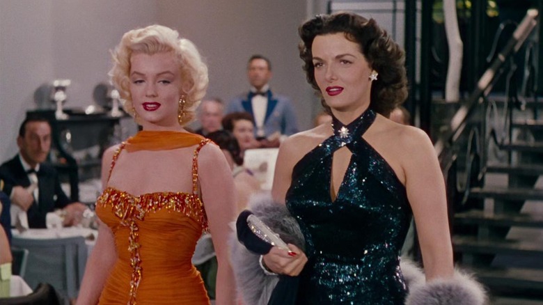 Dorothy and Lorelei at a fancy shindig