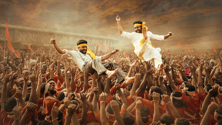 Komaram Bheem and Alluri Sitarama Raju getting carried away by an adoring crowd