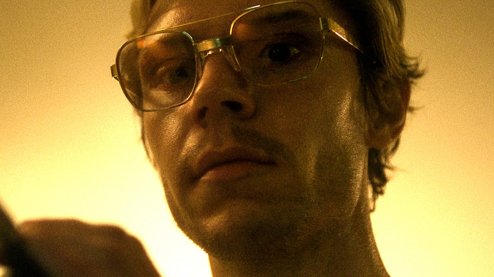 How True is Netflix's Monster? Jeffrey Dahmer Fact vs Myth