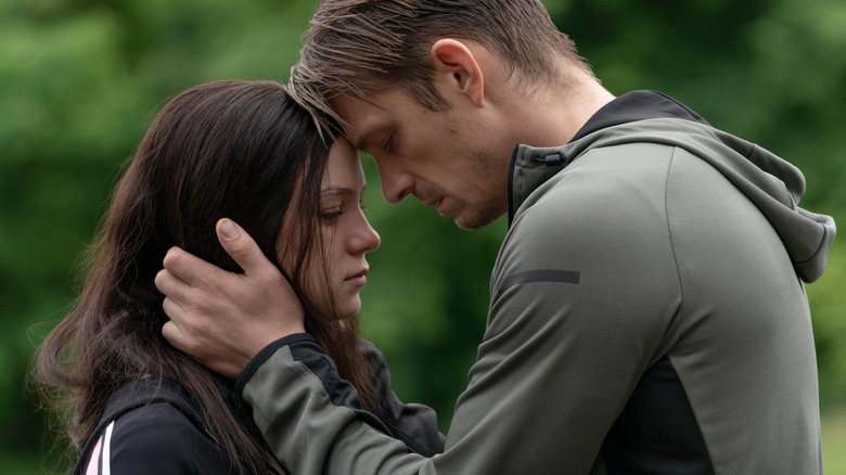 Hanna and Erik embracing in "Hanna."