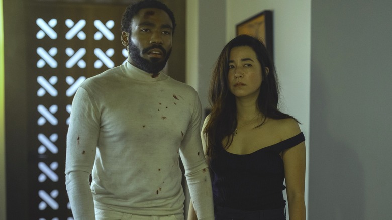 Michael and Alana standing in a hallway in "Mr. & Mrs. Smith."
