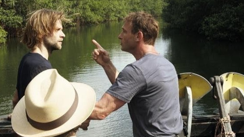 Kurt talking to Lincoln on "The River" (2012)