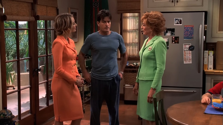 Lydia meets Evelyn Harper in Two and a Half Men