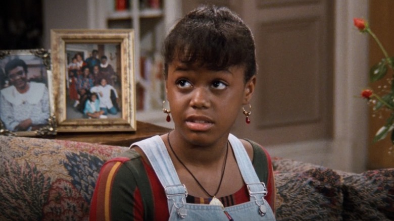 Judy Winslow sitting on a couch in "Family Matters"