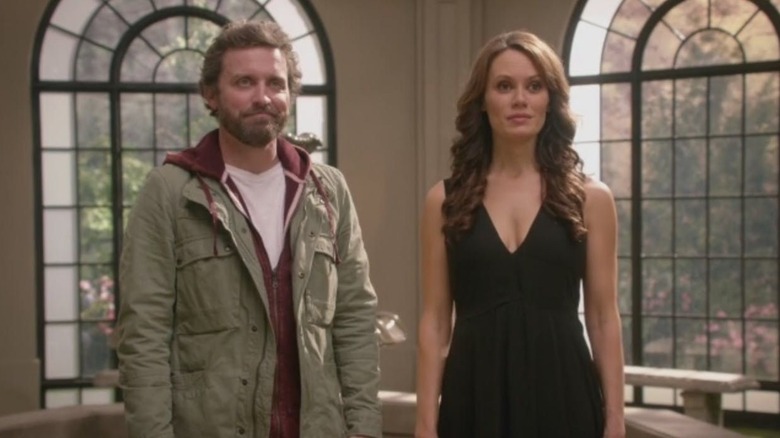 Chuck and Amara standing together in "Supernatural"