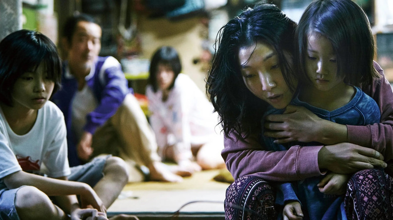Nobuyo comforting Yuri at night