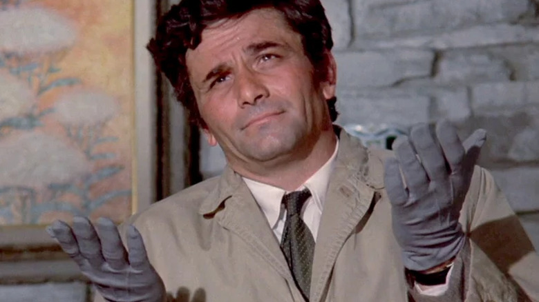 Lt. Columbo shrugs on Columbo (1968-1978)