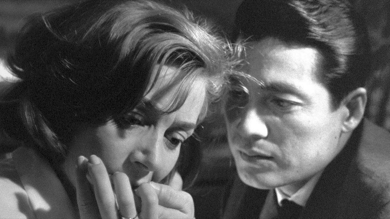 Her and Him embracing in "Hiroshima, My Love"