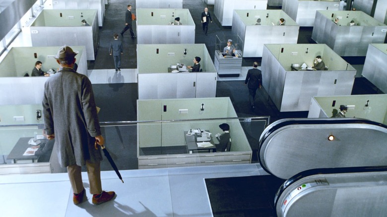 Monsieur Hulot standing over the office in "Playtime"
