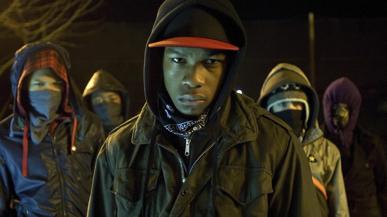 Moses stands with his friends in Attack the Block