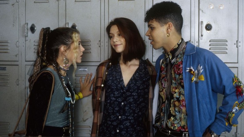 Rayanne Angela and Rickie at their lockers talking excitedly on My So-Called Life