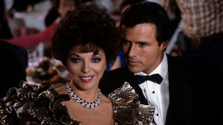 Dex and Alexis scheme in "Dynasty"
