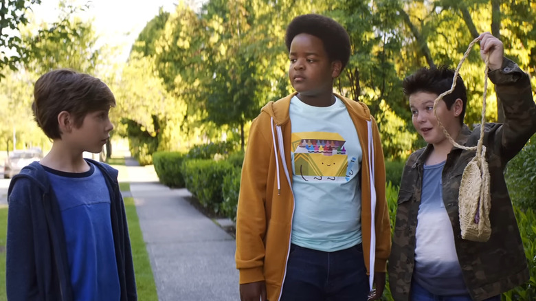 Lucas and Thor looking at Max in Good Boys