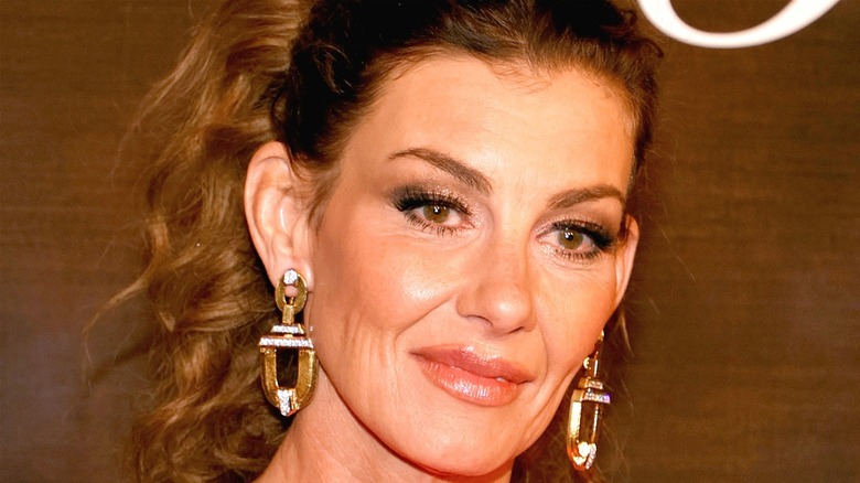 Faith Hill looking at a camera