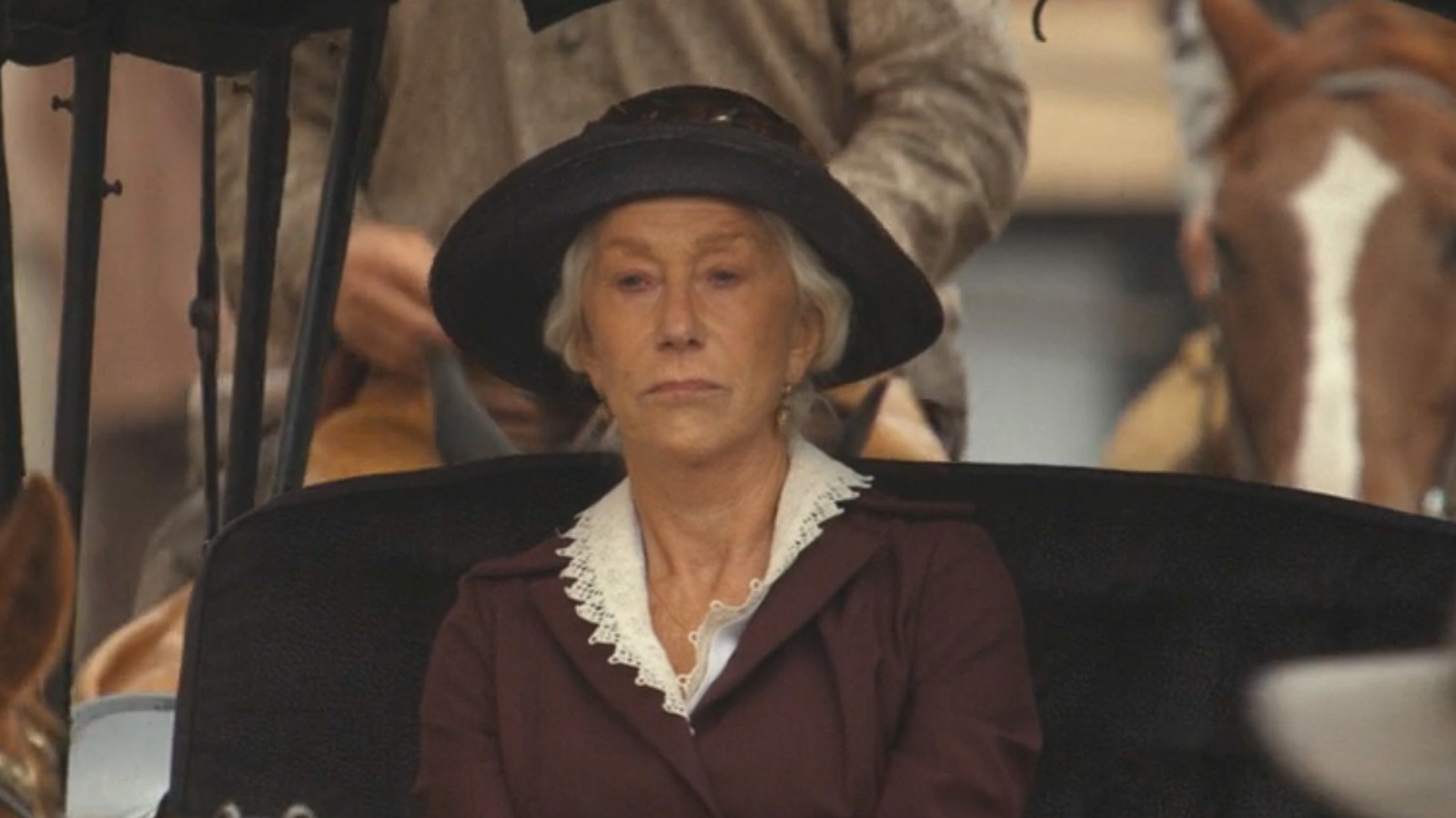 1923’s Helen Mirren Learned A Different Skill At Taylor Sheridan’s Cowboy Camp – Looper