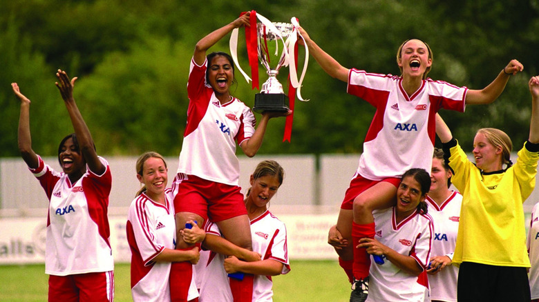 Jess and the team celebrating in "Bend it Like Beckham" (2002)