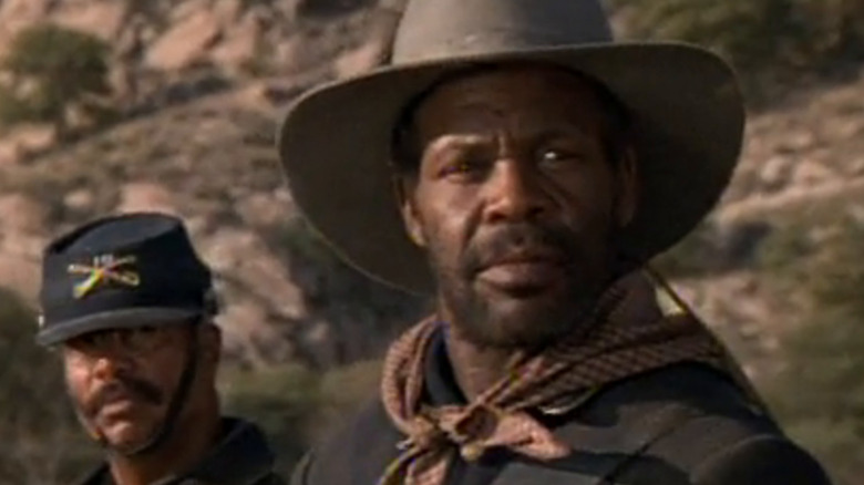 Wyatt leads his men into the plains