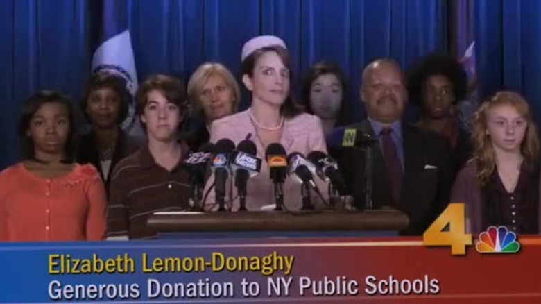 Liz Lemon gives a press conference