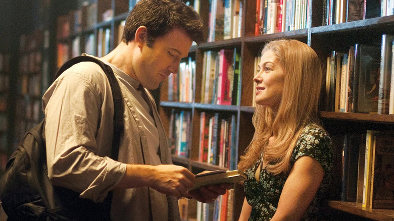 Nick and Amy in a bookstore in Gone Girl