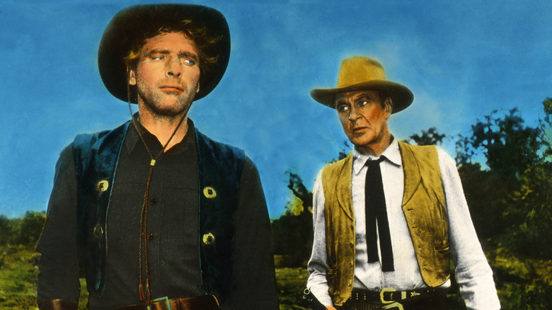 Joe Erin and Benjamin Trane looking suspicious of each other in Vera Cruz