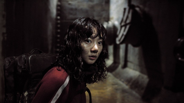 Park Hyun-seo trying to see if the monster is still out there in The Host (2006)