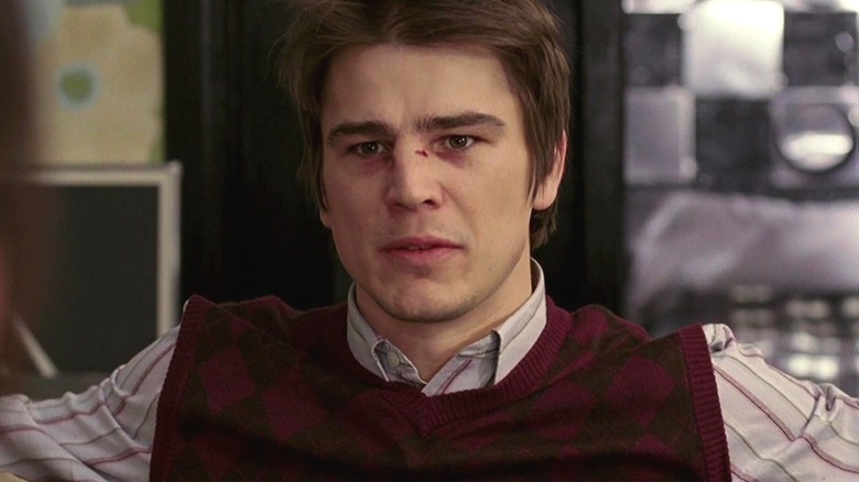 Slevin with a broken nose in Lucky Number Slevin