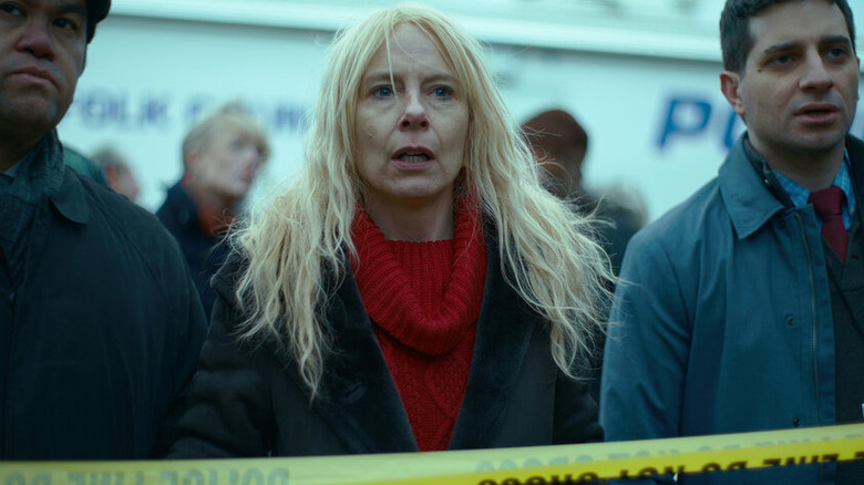 Amy Ryan as Mari Gilbert in Lost Girls (2020)