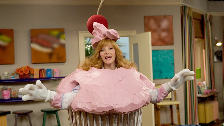 Valerie Cherish in a dream sequence, dressed as a cupcake, in "The Comeback"